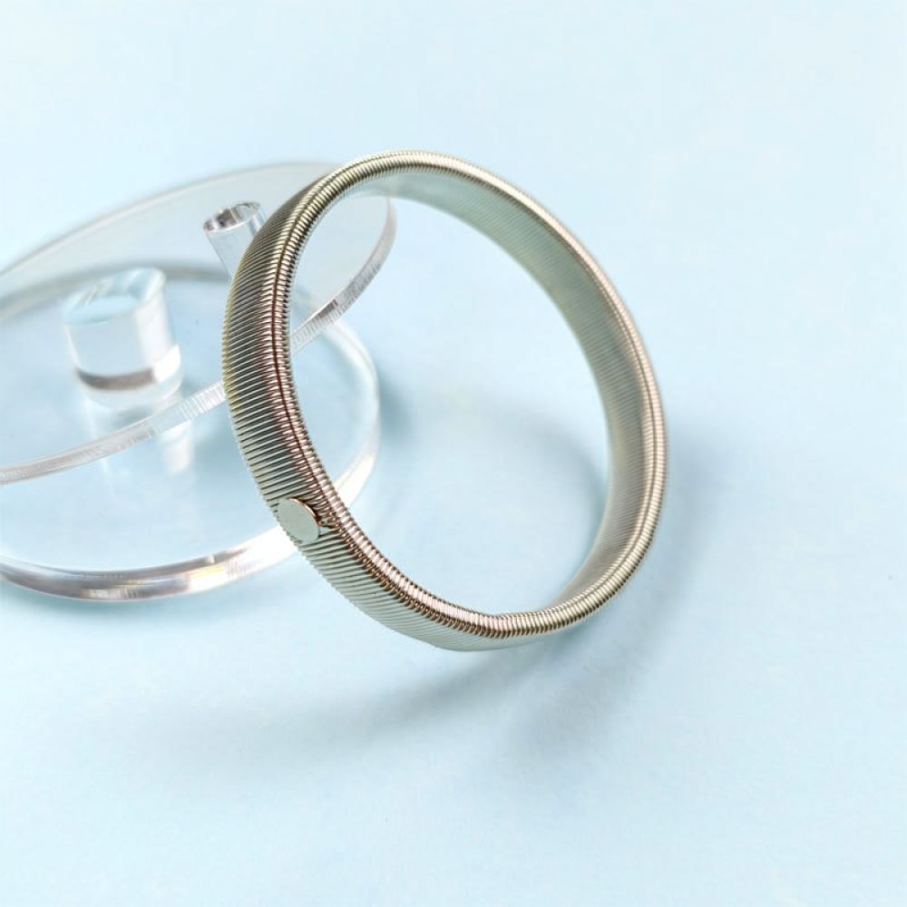 Metal Spring Arm Band For Men  - Men Accessories Ring And Bracelet ulasan dan harga