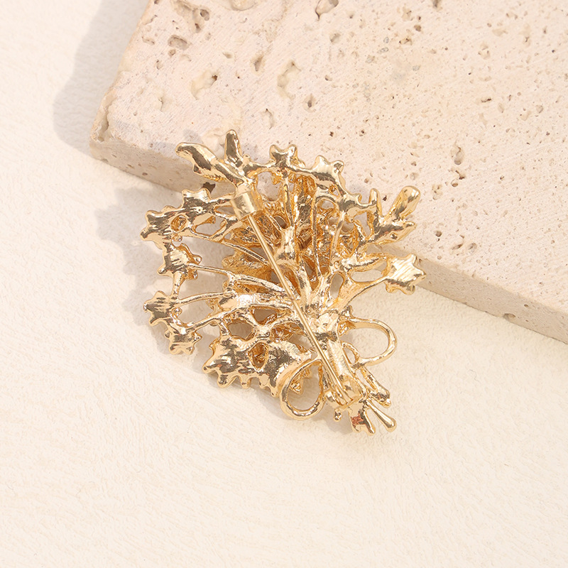 Luxury Brooches for Women Men  - Men Accessories Bouquet ulasan dan harga